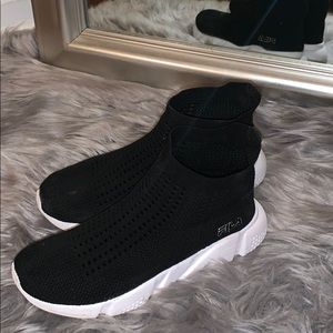 Fila slip on sneakers